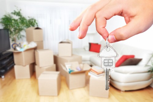 Local moving team planning access in Hammersmith